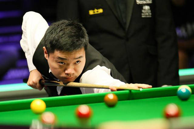 梅西：劳塔罗比任何人都更配得上金球奖，他度过了非凡的一年